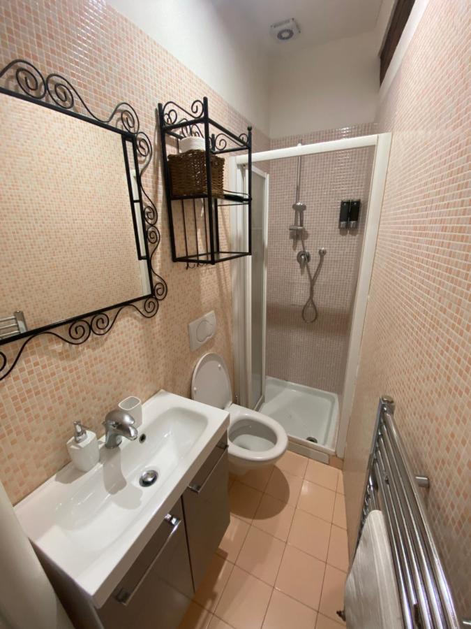 בולוניה B&B And Home La Piazzetta Della Pioggia מראה חיצוני תמונה