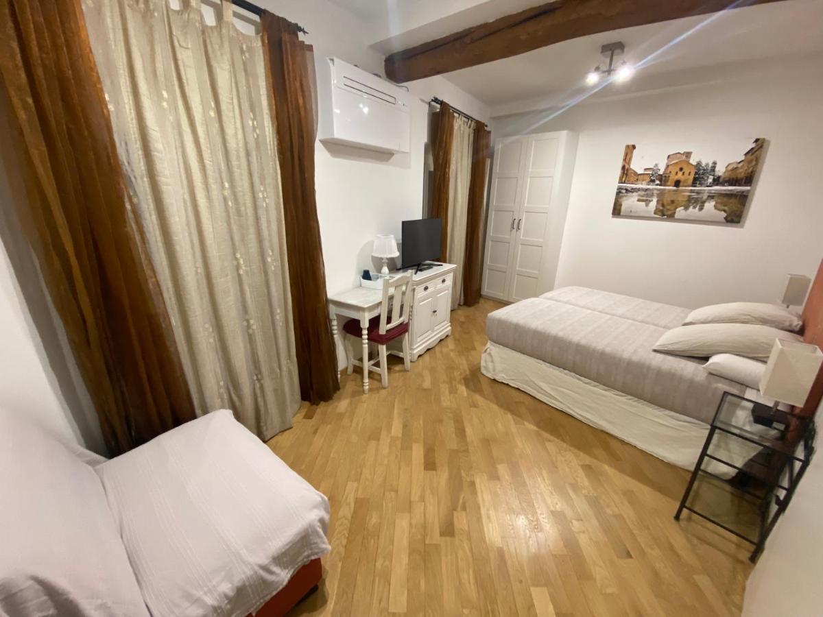 בולוניה B&B And Home La Piazzetta Della Pioggia מראה חיצוני תמונה