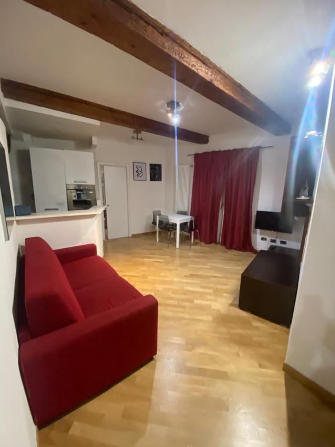 בולוניה B&B And Home La Piazzetta Della Pioggia מראה חיצוני תמונה
