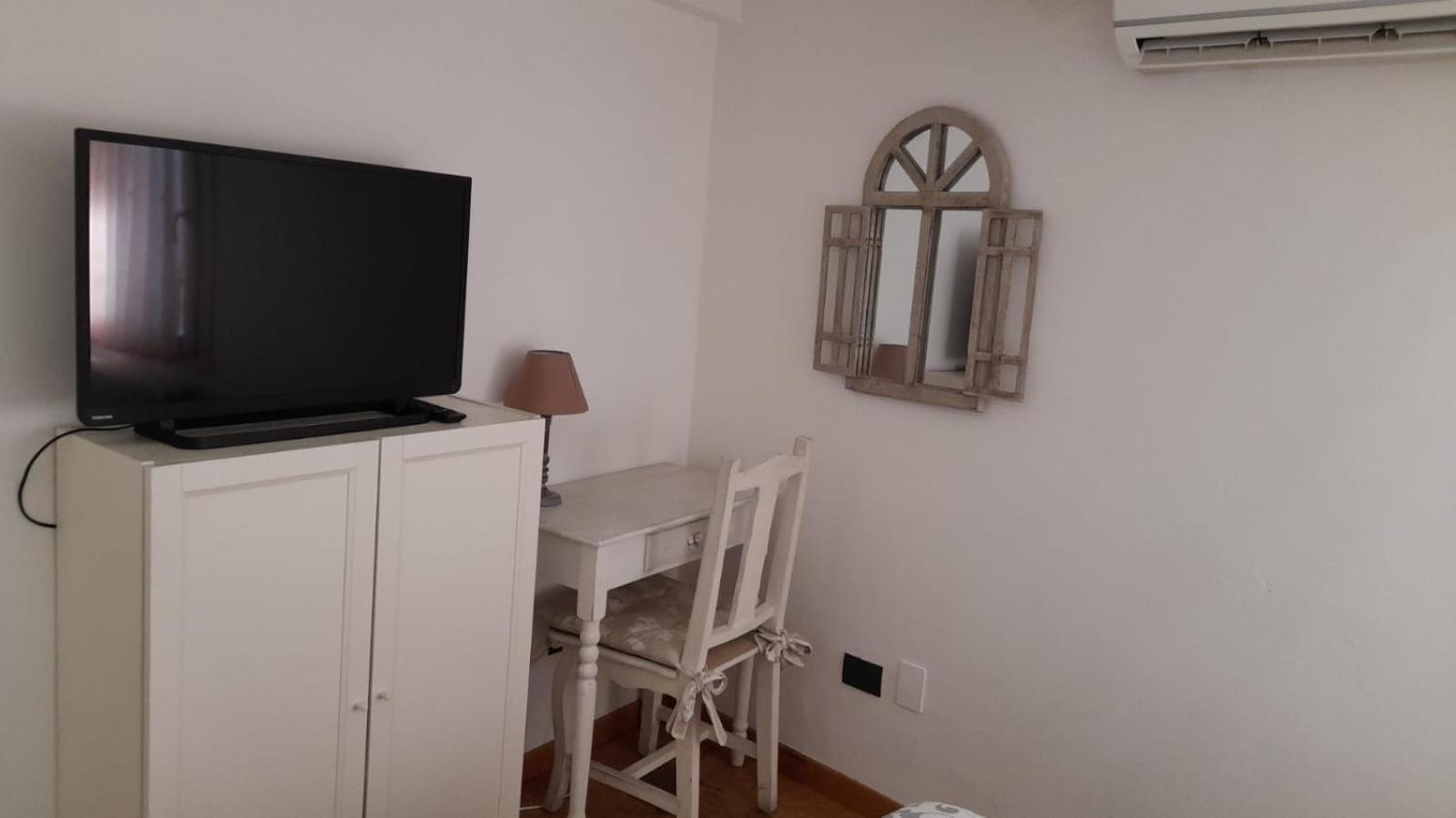 בולוניה B&B And Home La Piazzetta Della Pioggia מראה חיצוני תמונה